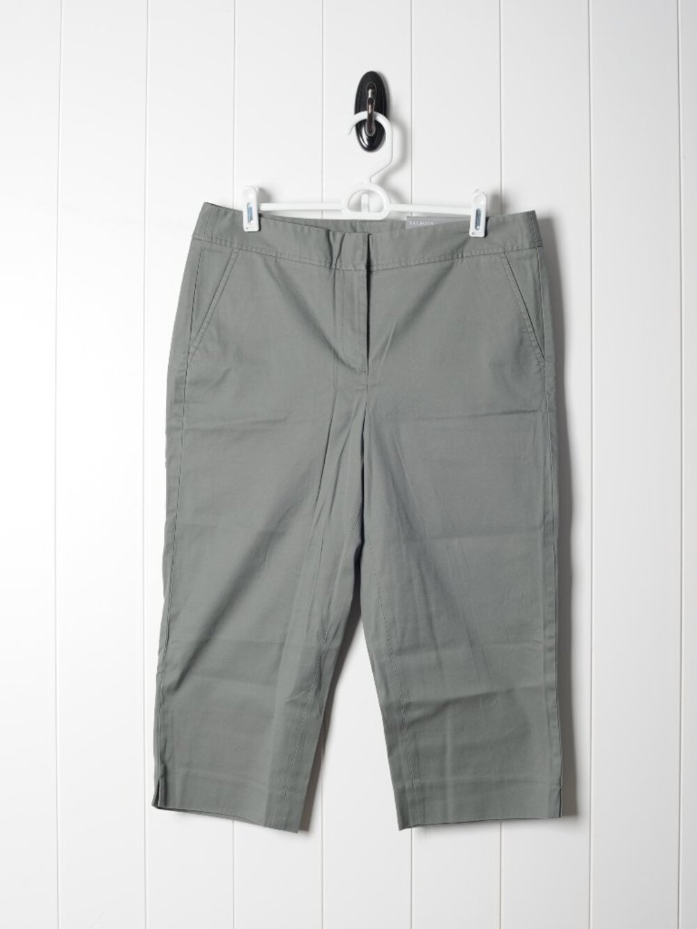 NWT Talbots Pedal Pusher Capris Size 8